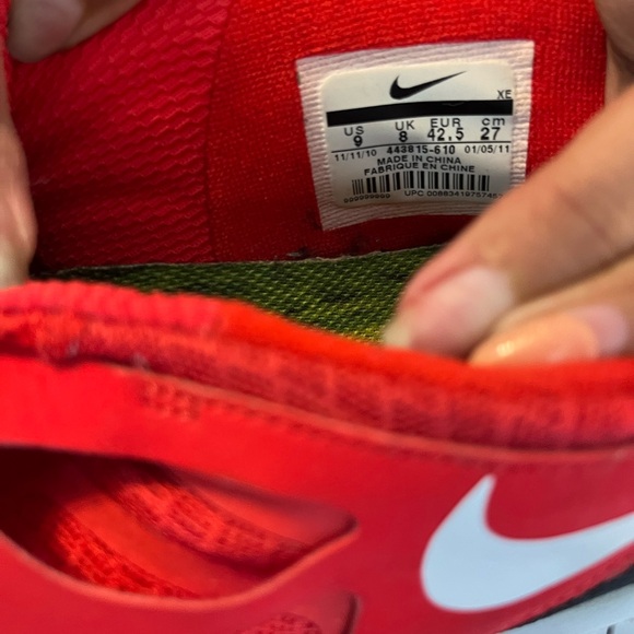 👟🌺Nike sneakers in red, black and white - Picture 8 of 9